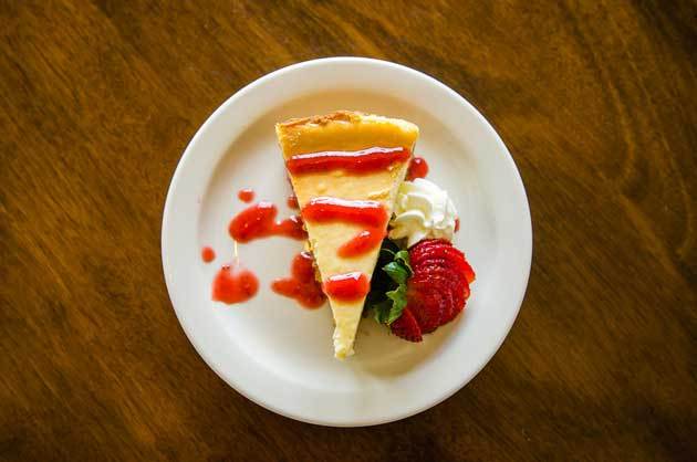 New York Style Cheesecake with Strawberry